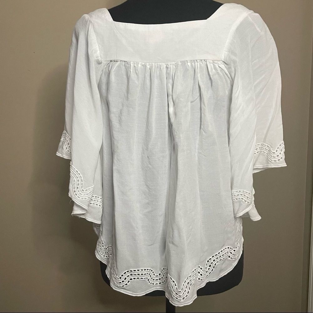 White Flowing Forever 21 Top XS - Picture 3 of 5